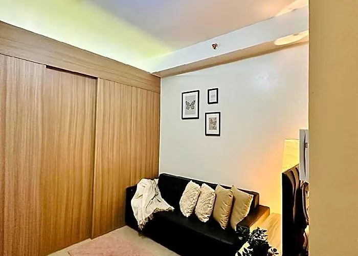 Shore 2 - Close To Moa And Ikea W/free Wifi! 3*