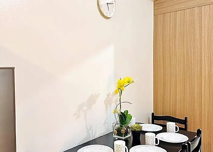 Shore 2 - Close To Moa And Ikea W/free Wifi!