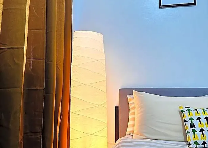 Shore 2 - Close To Moa And Ikea W/free Wifi! 3* Manille